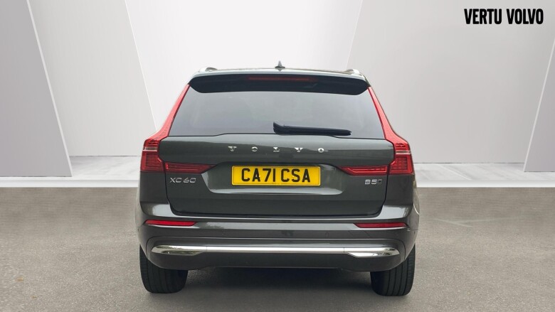 Volvo Xc60 2.0 B5P Inscription Pro 5dr AWD Geartronic Petrol Estate